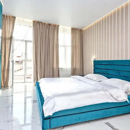 Vip Two-bedroom On Marksa 4 Street Апартаменты Минск